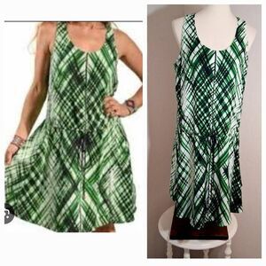 Vince Camuto Green and Black Palm Print Dress Size 12